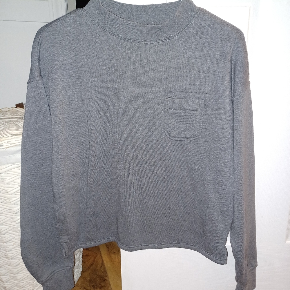 Old Navy Crew Sweatshirt